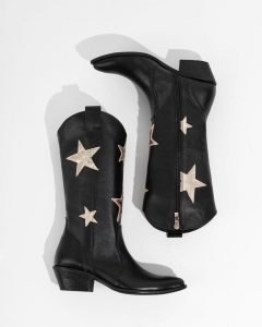 Skórzane kozaki typu kowbojki na obcasie, czarne damskie buty z dekoracyjnymi naszywkami