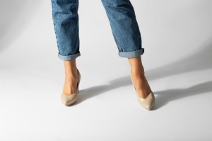 eleganckie obuwie damskie na obcasie