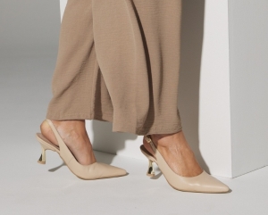 PRE- ORDER Beżowe szpilki ze skóry naturalnej