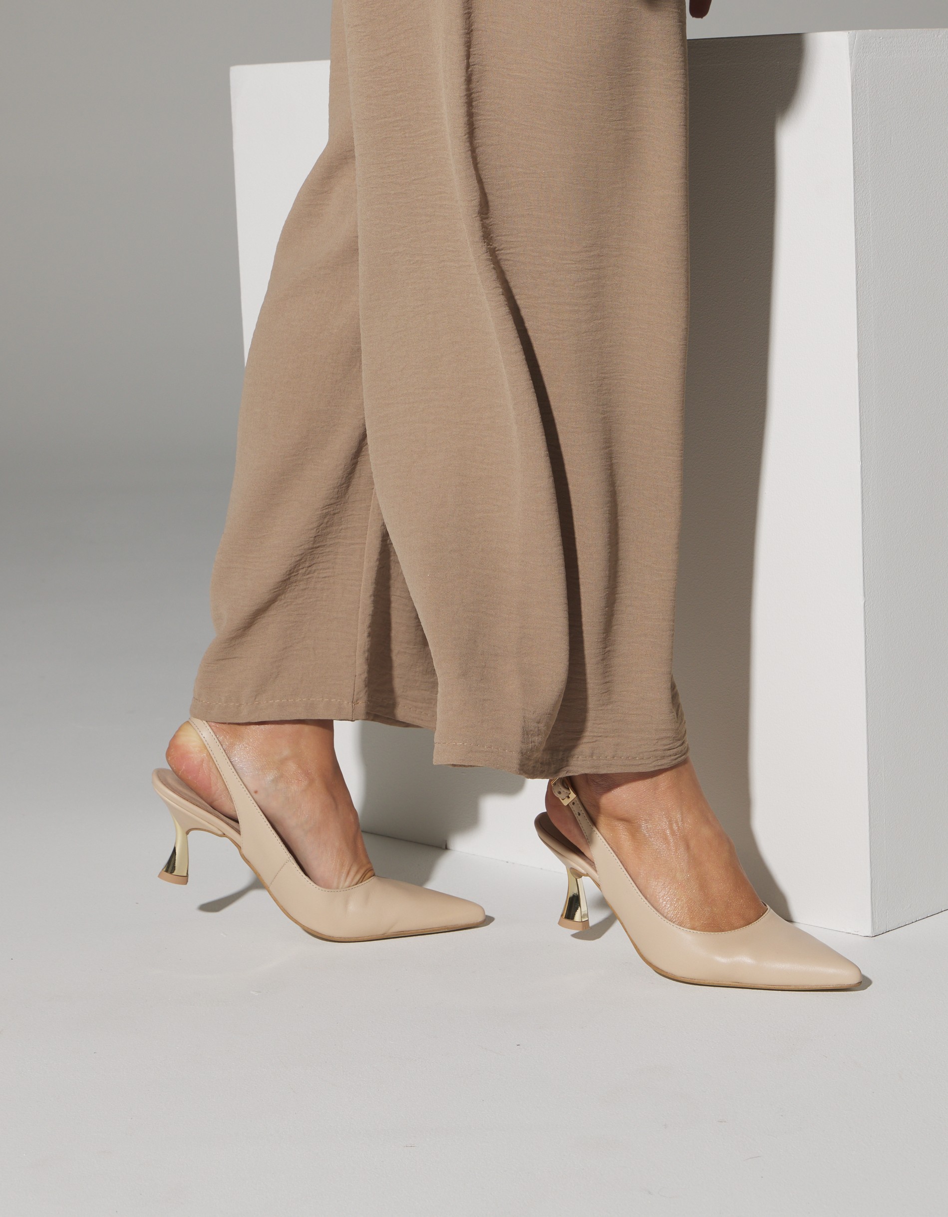 Jak wybrać idealne buty na komunię i wesele?